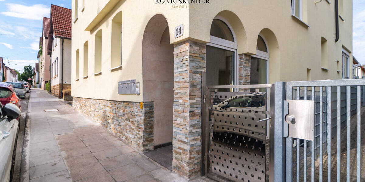 Mehrfamilienhaus, Wohnhaus Stuttgart / Zuffenhausen Zuffenhausen - 1 Zimmer, 330 m&sup2;, 1.299.000&euro; | Angebot:25676005