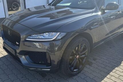 Jaguar F-Pace 50.000 km 29.900 &euro; Magstadt 71106