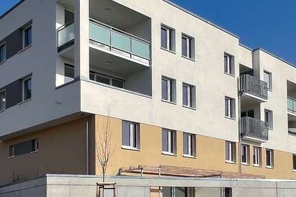Wohnung Plochingen - 3 Zimmer, 90 m&sup2;, 1.083&euro; | Angebot:26488179