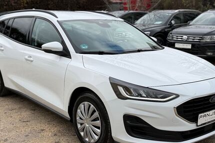 Ford Focus 124.000 km 11.499 € Stuttgart-Möhringen 70567