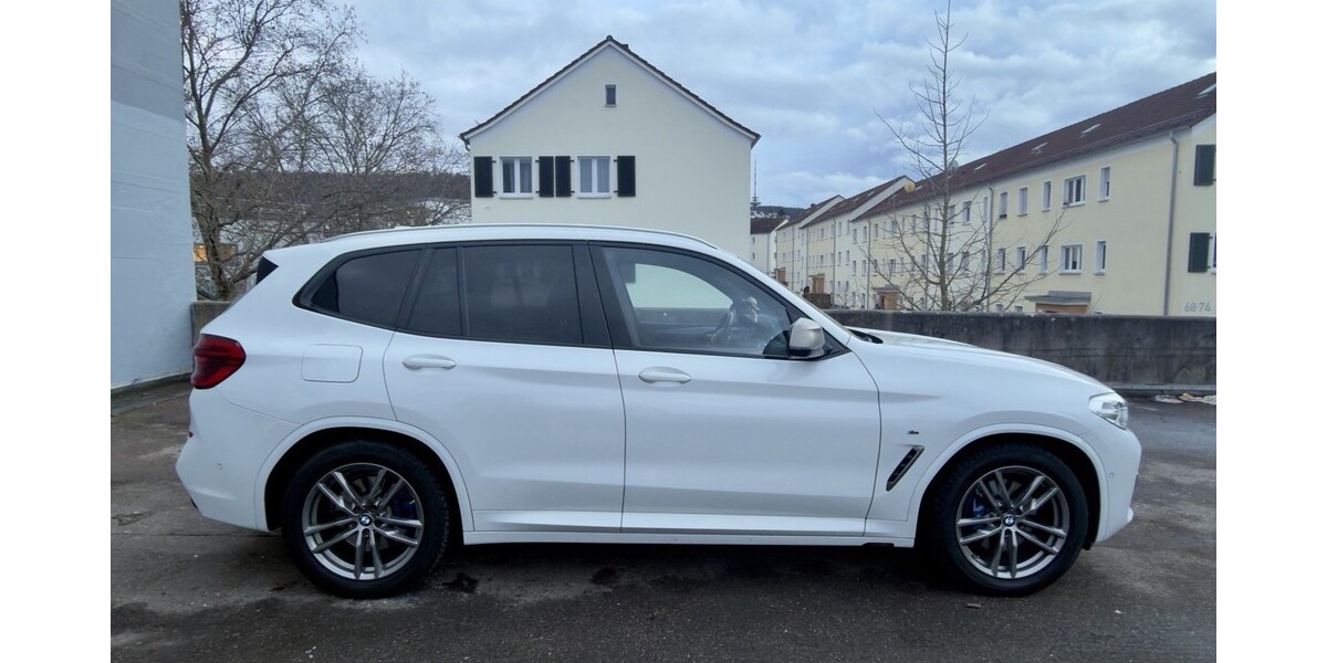 BMW X3 93.500 km 47.999 &euro; Stuttgart 70173