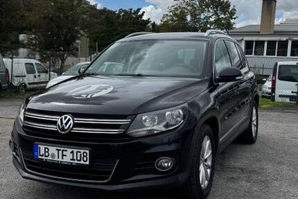 VW Tiguan 195.664 km 11.250 € Ludwigsburg 71642