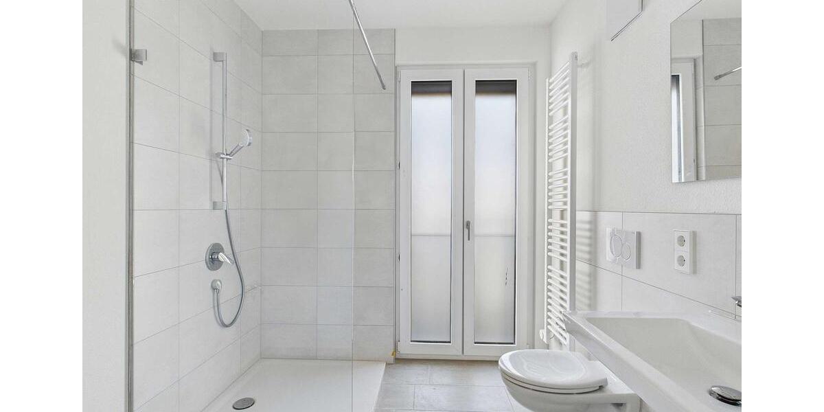 Dachgeschoßwohnung Sindelfingen Sindelfingen (Stadt) - 2 Zimmer, 65 m&sup2;, 1.230&euro; | Angebot:22893217