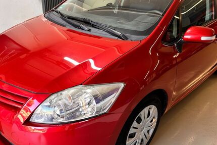 Toyota Auris 121.511 km 4.590 &euro; LEONBERG 71229