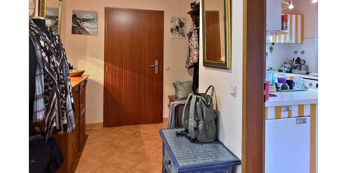 Etagenwohnung Stuttgart Botnang - 3 Zimmer, 100 m&sup2;, 440.000&euro; | Angebot:26170579