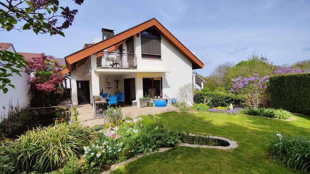 Haus zum Kaufen in Böblingen 1.195.000 € 202 m²