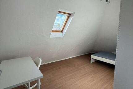 Zimmer Stuttgart Feuerbach - 550&euro; | Angebot:26389465
