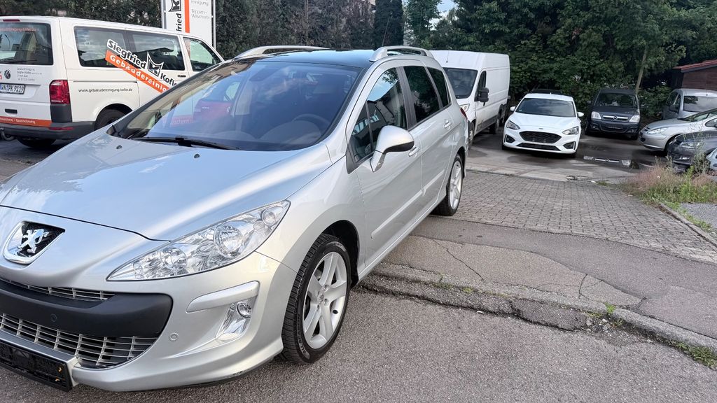 Peugeot 308 180.113 km 3.699 &euro; Korb 71404