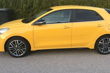 Kia Rio 101.500 km 11.999 &euro; Böblingen 71034