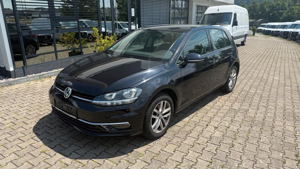 VW Golf 75.000 km 14.900 &euro; Nufringen 71154