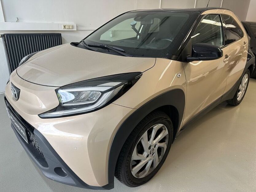 Aygo (X)