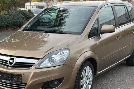 Opel Zafira 72.000 km 8.990 € Möglingen 71696