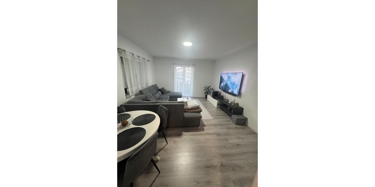 Etagenwohnung Kornwestheim - 4 Zimmer, 77 m&sup2;, 378.000&euro; | Angebot:26927350