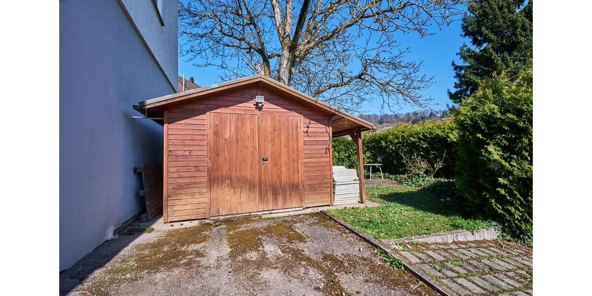 Dachgeschoßwohnung Esslingen am Neckar Brühl - 4.5 Zimmer, 105 m&sup2;, 359.000&euro; | Angebot:25905751