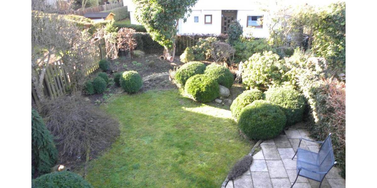 Mehrfamilienhaus, Wohnhaus Böblingen - 4 Zimmer, 143 m&sup2;, 2.750&euro; | Angebot:26378141