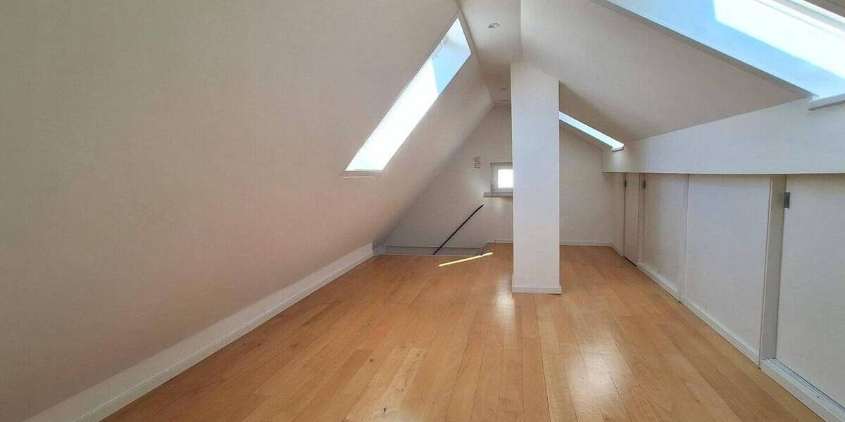 Einfamilienhaus Stuttgart Sommerrain - 6 Zimmer, 123 m&sup2;, 790.000&euro; | Angebot:26193664