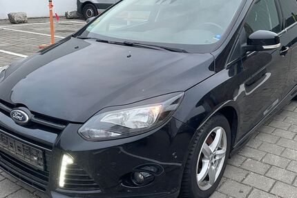 Ford Focus 281.000 km 2.990 € Böblingen 71034