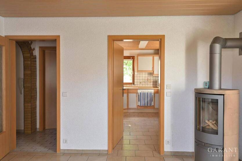 Moderne Doppelhaushälfte mit Garten in der Stadtmitte