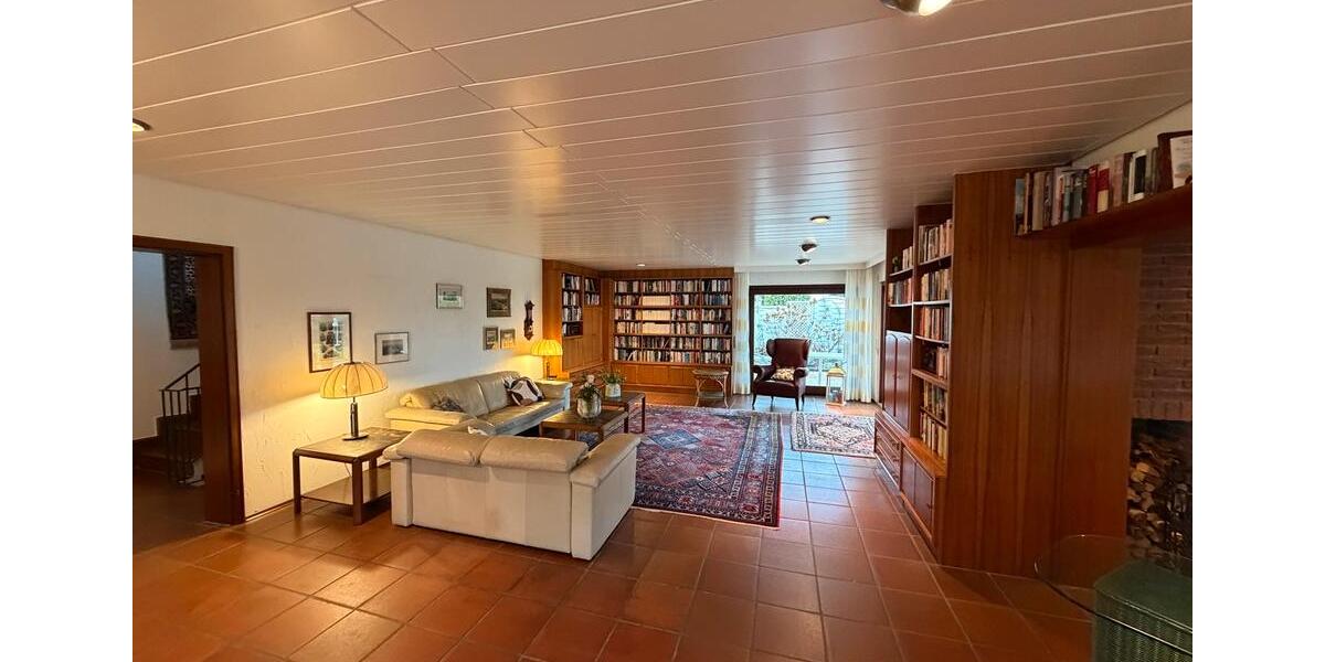 Einfamilienhaus Bietigheim-Bissingen Bissingen - 5.5 Zimmer, 210 m&sup2;, 1.800&euro; | Angebot:25393099