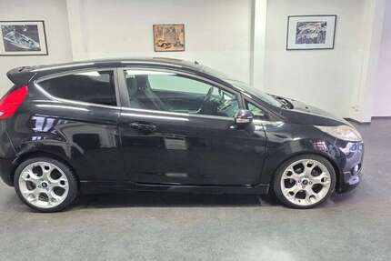 Ford Fiesta 180.000 km 2.990 &euro; Asperg 71679