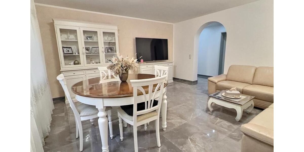 Erdgeschoßwohnung Ludwigsburg Pflugfelden - 4 Zimmer, 99 m&sup2;, 480.000&euro; | Angebot:26276661