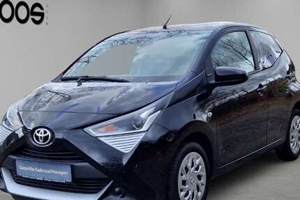 Toyota Aygo 45.158 km 11.490 &euro; Nürtingen 72622