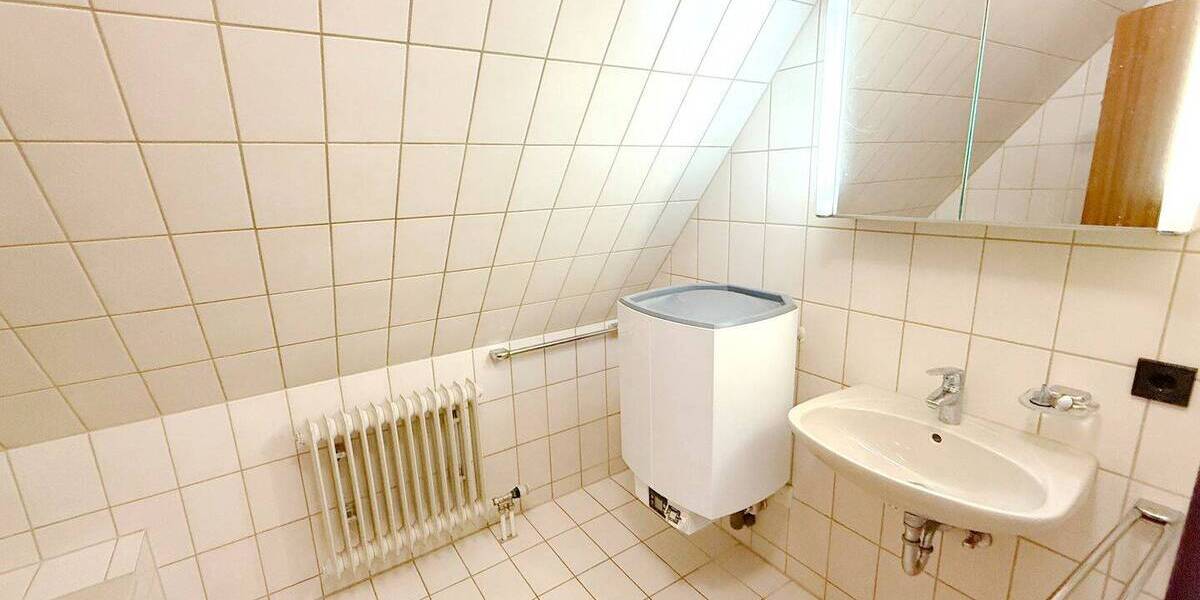 Etagenwohnung Reichenbach an der Fils - 3 Zimmer, 82 m&sup2;, 850&euro; | Angebot:26359738