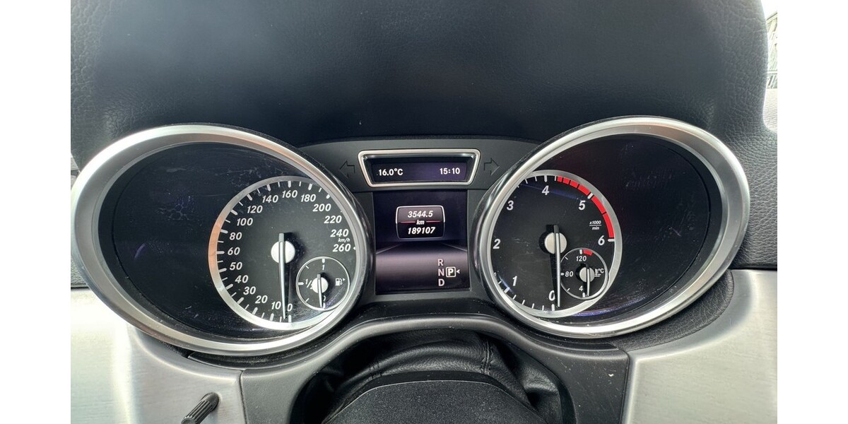 Mercedes-Benz ML 350 189.100 km 22.150 &euro; Leinfelden-Echterdingen 70771