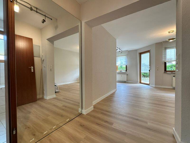 Kompakte StadtWohnung mit Garten - Ideales Zuhause für Paare oder kleine Familien