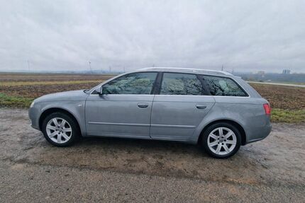 Audi A4 152.871 km 5.999 &euro; Stuttgart 70378