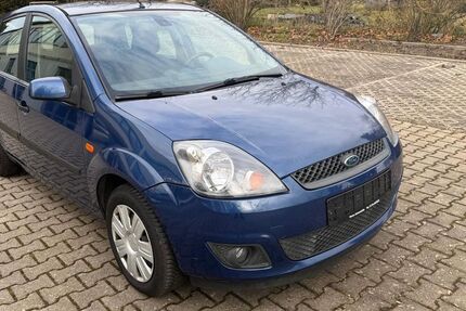 Ford Fiesta 179.000 km 2.200 &euro; Wurmberg 75449