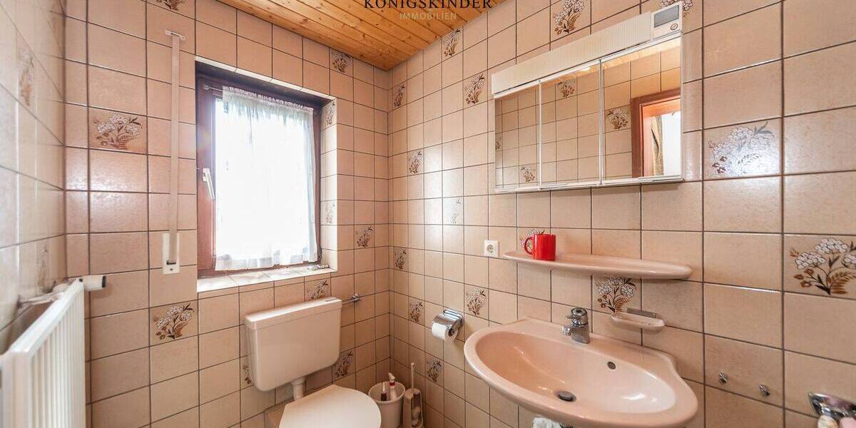 Einfamilienhaus Ebersbach an der Fils Ebersbach - 6 Zimmer, 175 m&sup2;, 499.000&euro; | Angebot:26672572