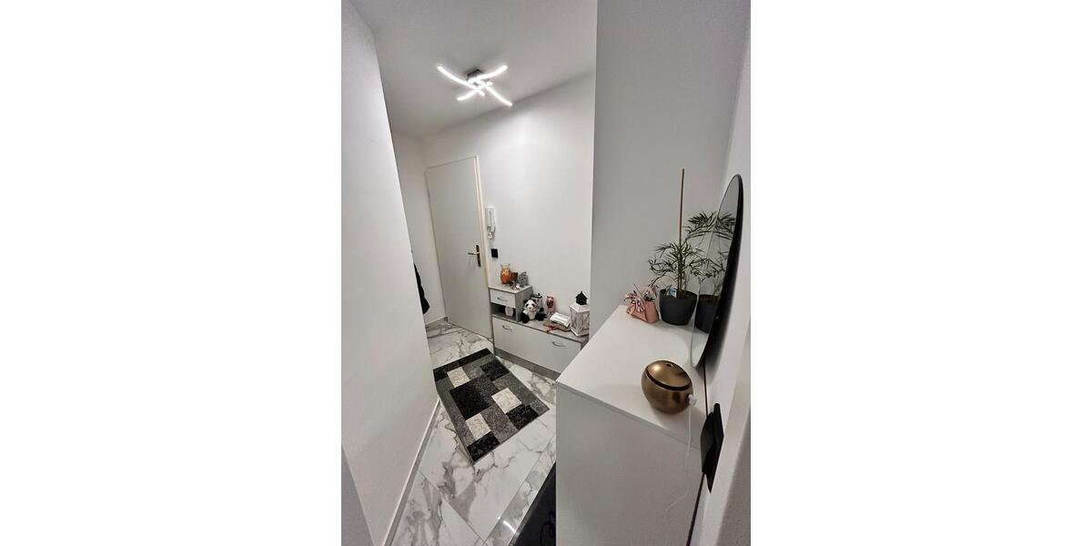 Mehrfamilienhaus, Wohnhaus Leonberg - 3 Zimmer, 73 m&sup2;, 370.000&euro; | Angebot:25216612