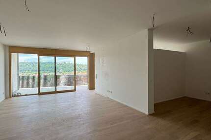 Wohnung Esslingen am Neckar - 2 Zimmer, 88 m&sup2;, 2.075&euro; | Angebot:26731267