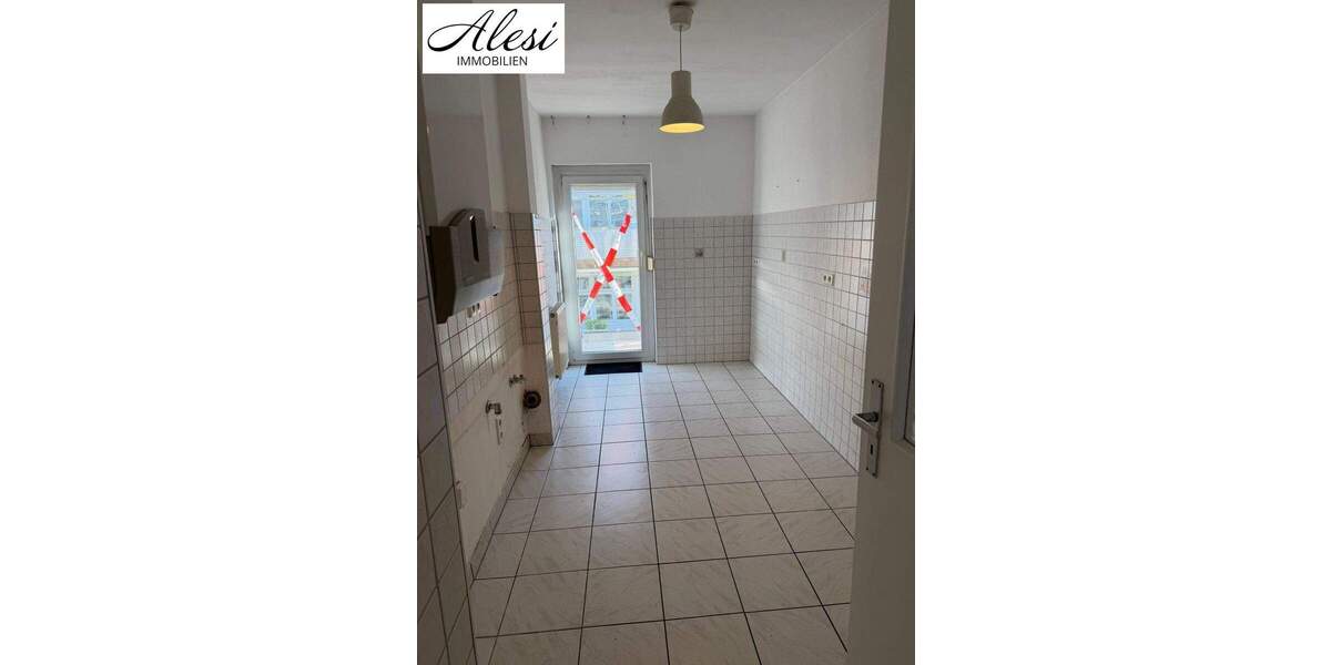 Etagenwohnung Stuttgart Süd - 3 Zimmer, 80 m&sup2;, 360.000&euro; | Angebot:25464444