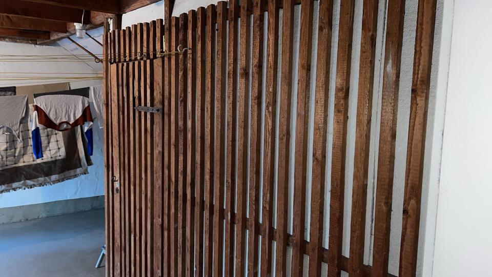 Dachgeschoßwohnung Böblingen Dagersheim - 3 Zimmer, 72 m&sup2;, 1.225&euro; | Angebot:25979030