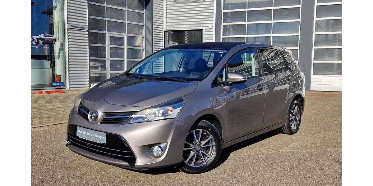 Toyota Verso 137.492 km 13.990 € Nürtingen 72622