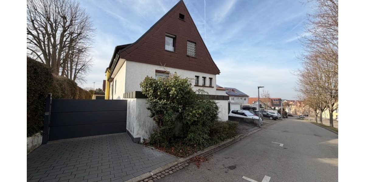 Einfamilienhaus mit Modernisierungsbedarf in zentraler Lage von Marbach - Einfamilienhaus Marbach am Neckar Marbach | Angebot:24976626