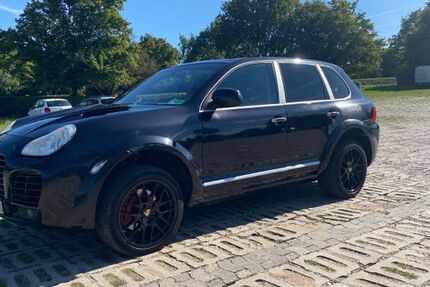 Porsche Cayenne 235.000 km 8.500 &euro; Stuttgart 70191