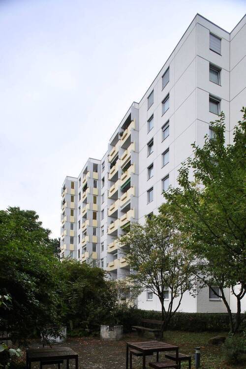2-Zimmer-Wohnung mit Balkon und Tiefgaragenplatz