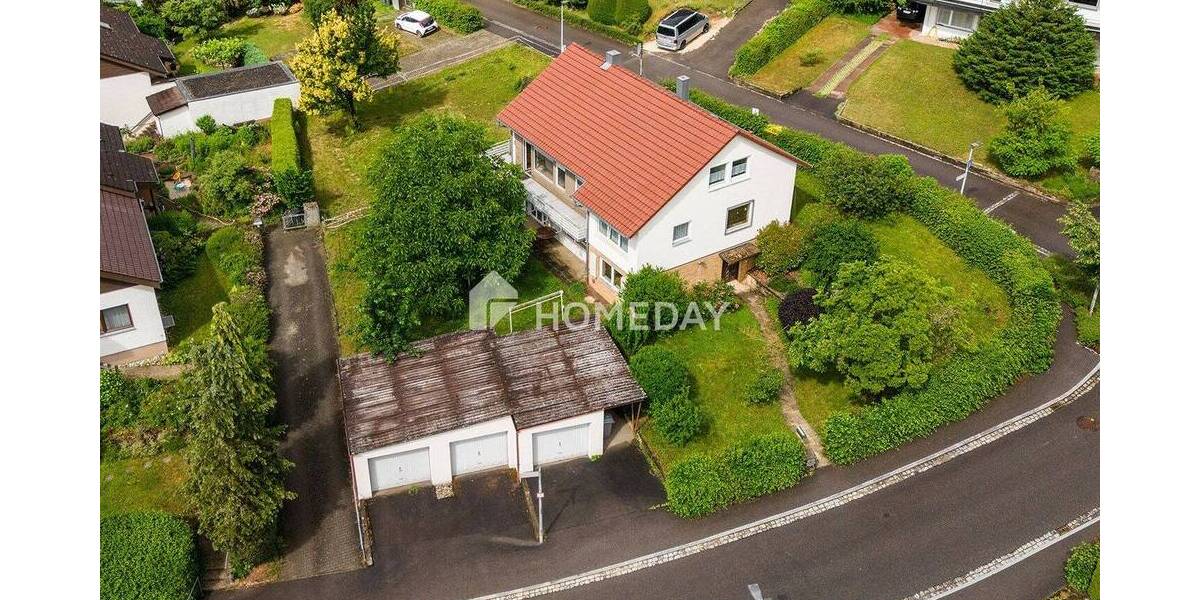 Einfamilienhaus Nürtingen Oberensingen - 7 Zimmer, 179 m&sup2;, 630.000&euro; | Angebot:26868226
