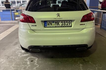 Peugeot 308 121.377 km 10.900 &euro; Weinstadt 71384