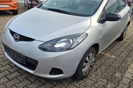 Mazda 2 214.705 km 950 &euro; Nufringen/Stuttgart 71154