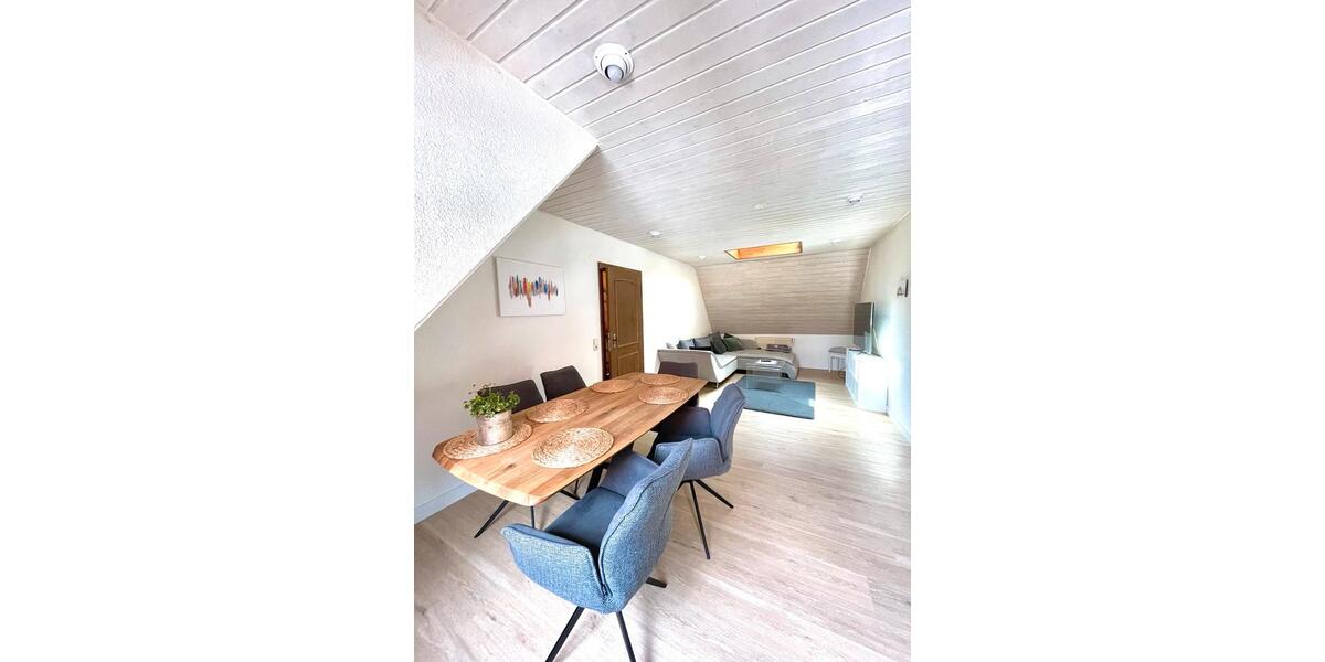 Maisonettenwohnung Leonberg - 2 Zimmer, 60 m&sup2;, 970&euro; | Angebot:26336119