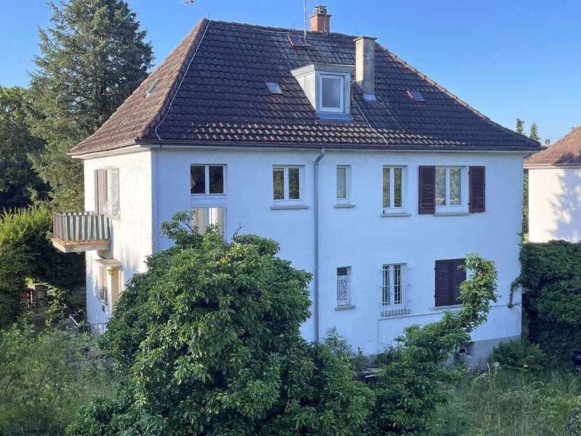 Haus zum Kaufen in Stuttgart 1.090.000 € 210 m²
