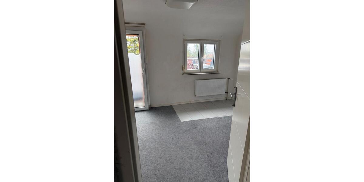 Terrassenwohnung Böblingen Dagersheim - 2 Zimmer, 65 m&sup2;, 1.100&euro; | Angebot:26522902