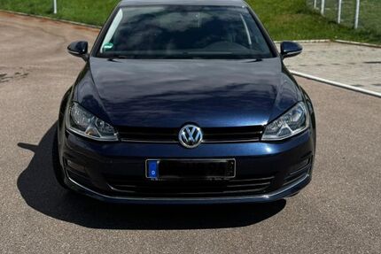 VW Golf 182.000 km 8.900 € Albershausen 73095
