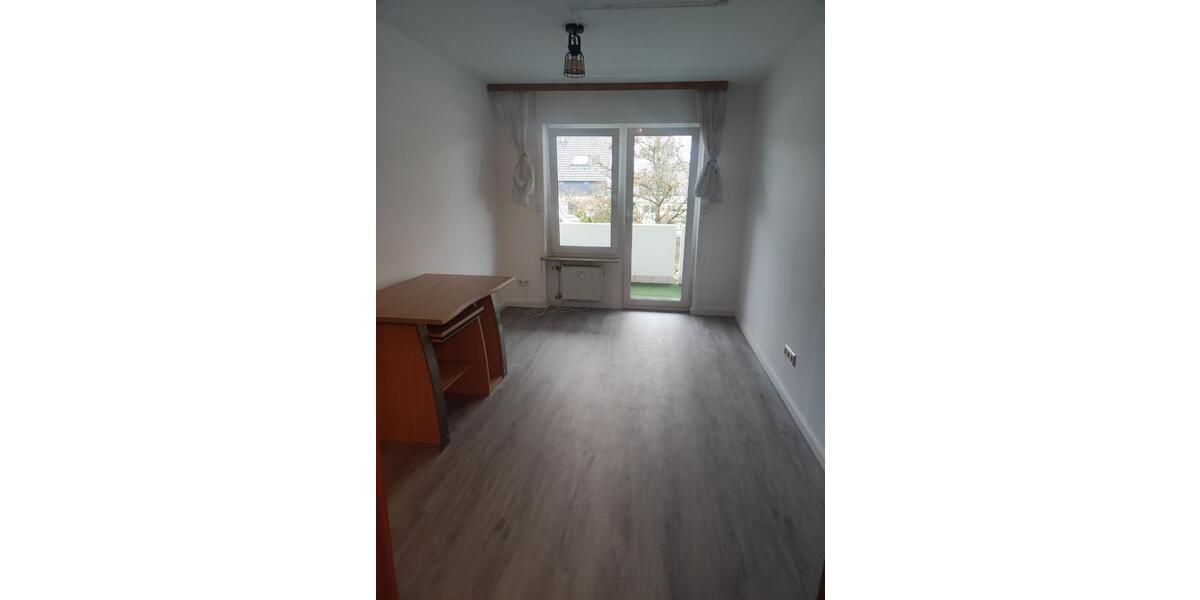 Etagenwohnung Stuttgart Fasanenhof-Ost - 3 Zimmer, 70 m&sup2;, 1.300&euro; | Angebot:25381694