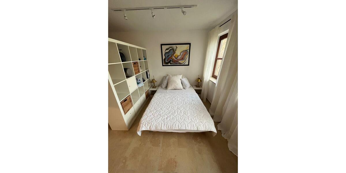 Etagenwohnung Stuttgart Lehen - 1.5 Zimmer, 28 m&sup2;, 900&euro; | Angebot:26267568