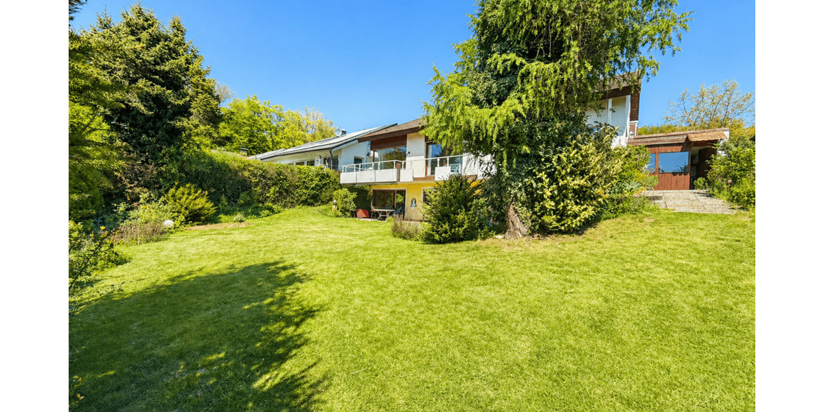 Einfamilienhaus Sindelfingen Ost - 8 Zimmer, 370 m&sup2;, 875.000&euro; | Angebot:26657144